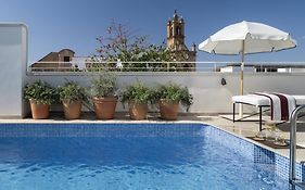 Raíces Alameda Casa Palacio